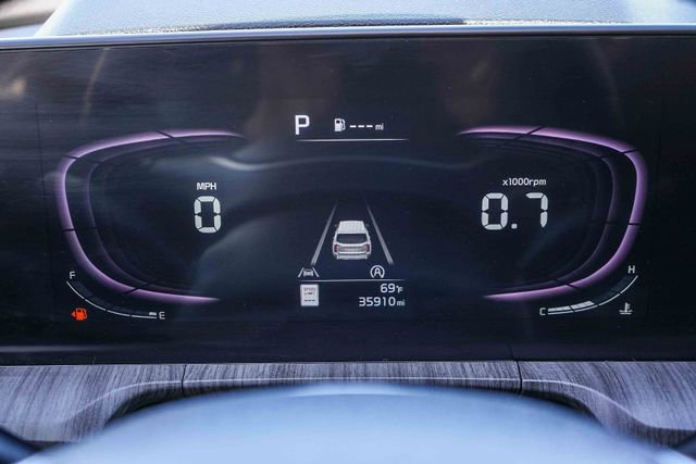 Certified 2023 Kia Telluride EX w/ EX Captain's Chair Package AWD/4WD image 27