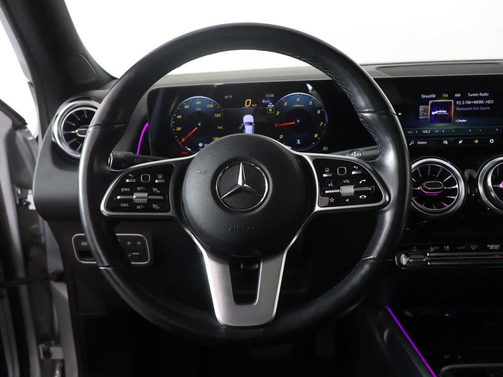 Used 2023 Mercedes-Benz GLB 250 4MATIC w/ Premium Package image 36