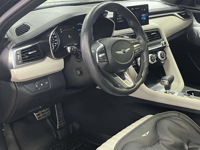Used 2023 Genesis G70 3.3T w/ Sport Advanced Package RWD image 14