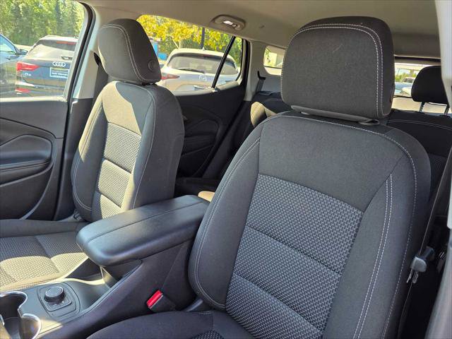Used 2024 GMC Terrain SLE AWD/4WD image 20