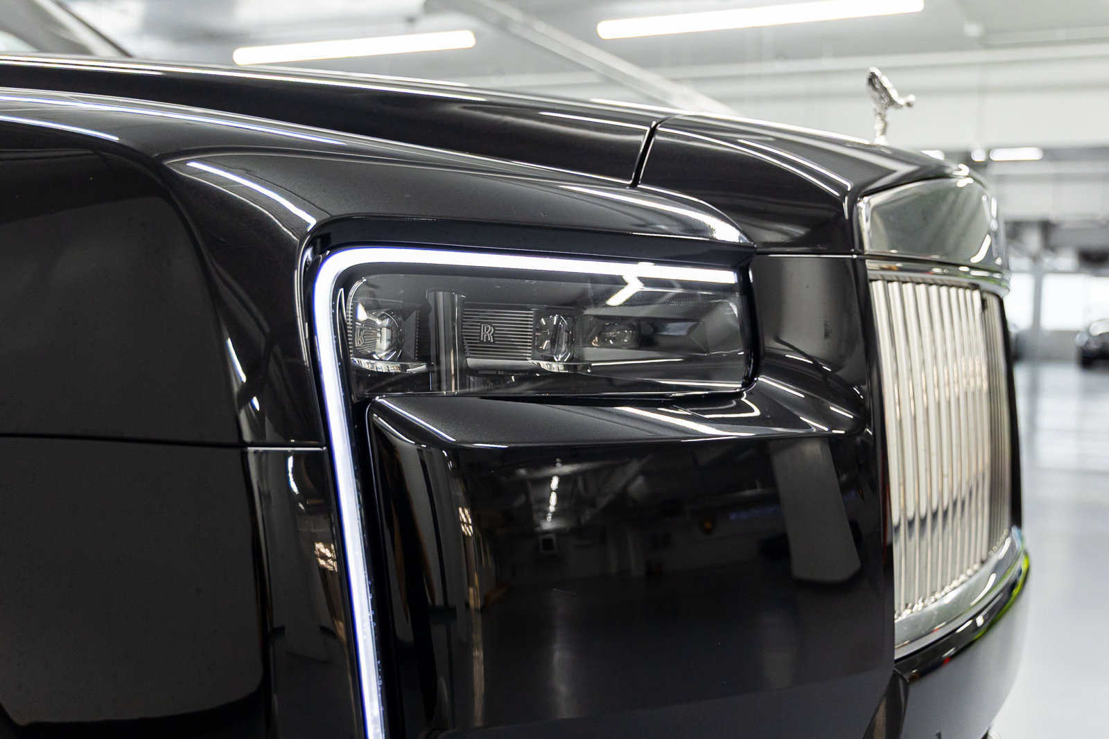 New 2026 Rolls-Royce Cullinan AWD/4WD image 14