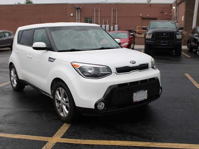 Used 2016 Kia Soul + FWD image 4