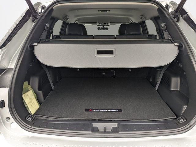 New 2026 Mitsubishi Outlander SE FWD image 12