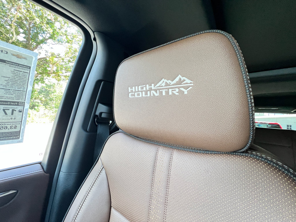 New 2026 Chevrolet Tahoe High Country w/ Sun And Tow Package image 18