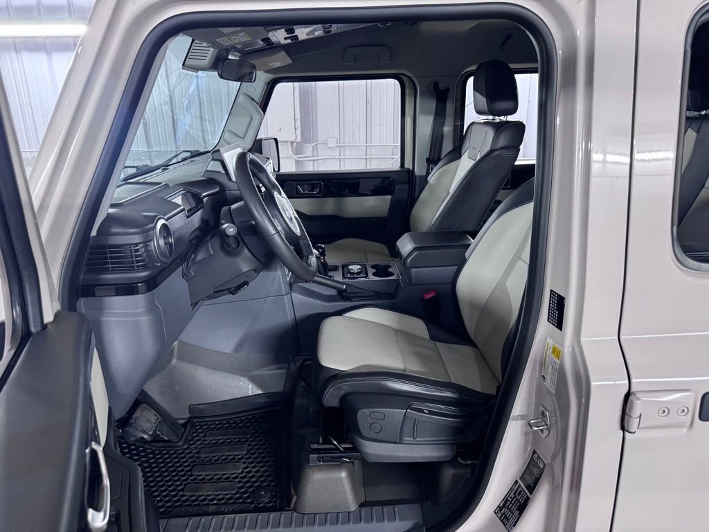 Used 2024 INEOS Grenadier AWD/4WD image 38