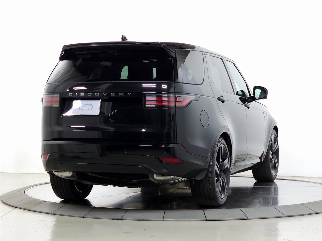 New 2025 Land Rover Discovery Dynamic SE image 6