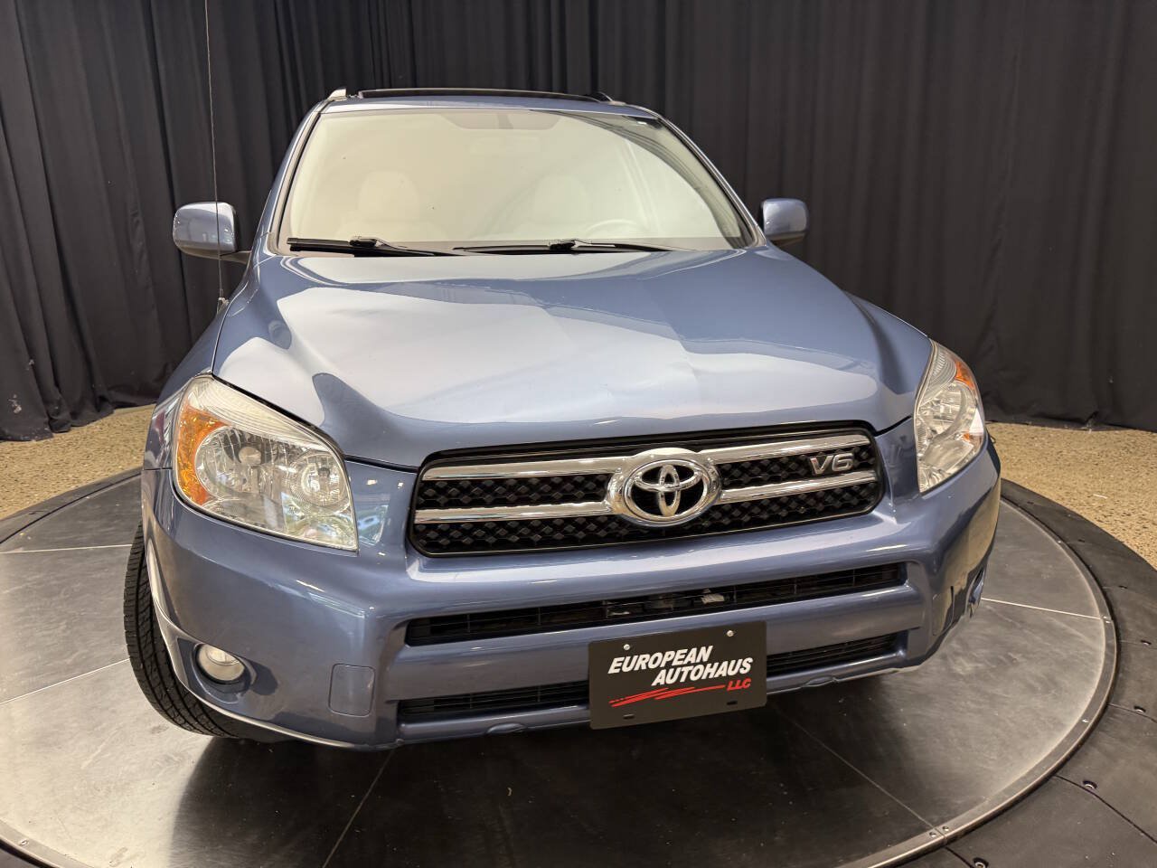 Used 2008 Toyota RAV4 Limited AWD/4WD image 15