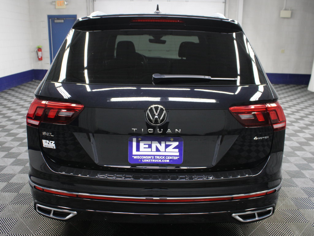 Used 2024 Volkswagen Tiguan SEL R-Line w/ MDO Package, Two-Row AWD/4WD image 38