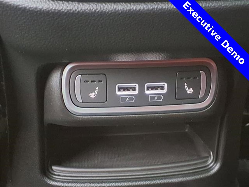 New 2025 Alfa Romeo Stelvio Sprint w/ Veloce Package image 13