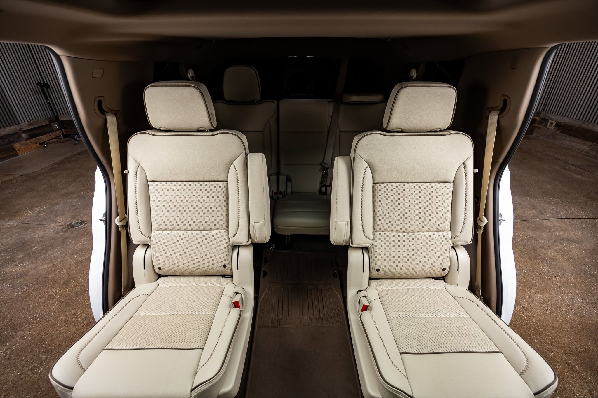 Used 2026 GMC Yukon Denali w/ Denali Reserve Package AWD/4WD image 36