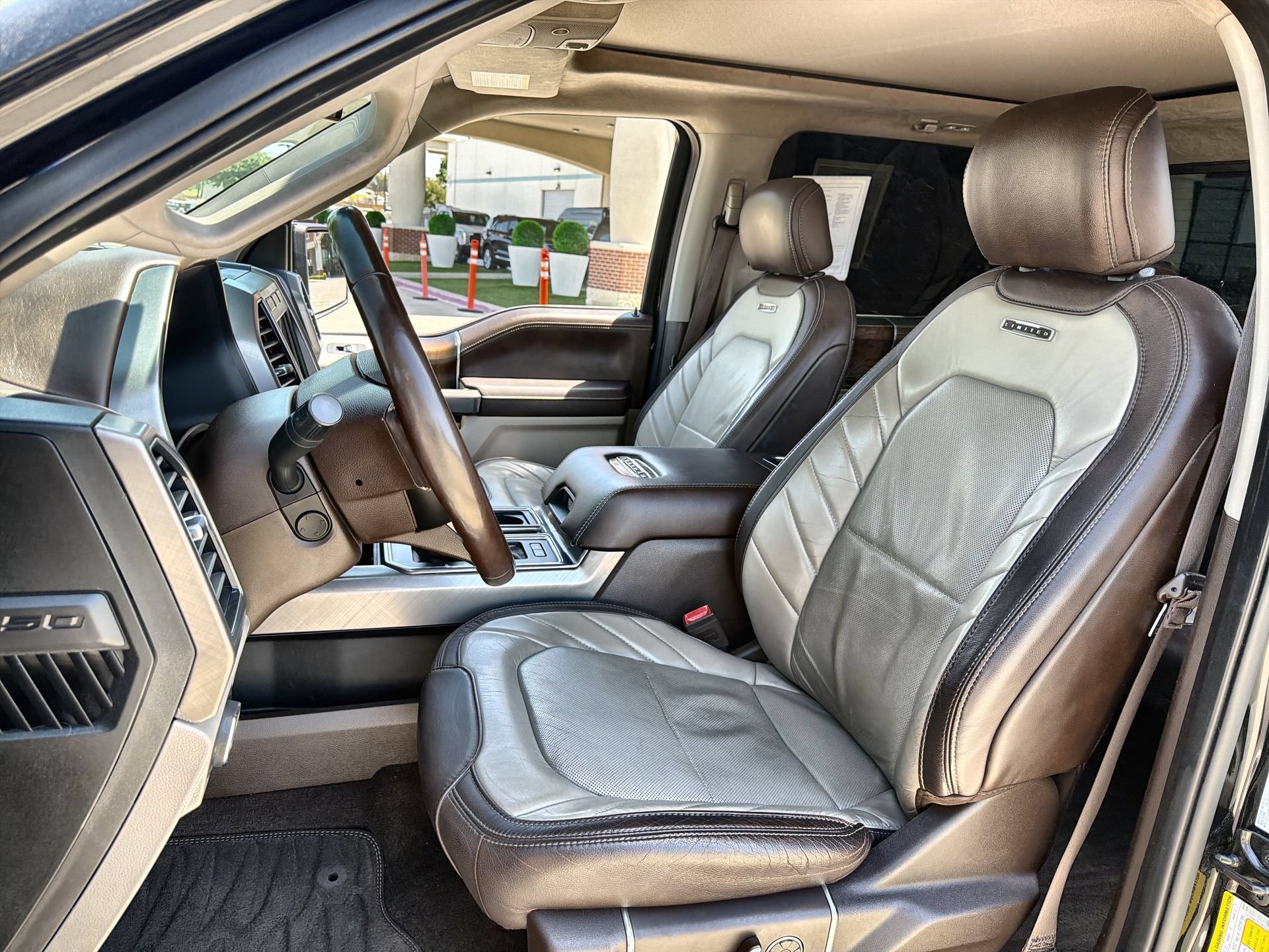Used 2019 Ford F150 Limited w/ Trailer Tow Package AWD/4WD image 11