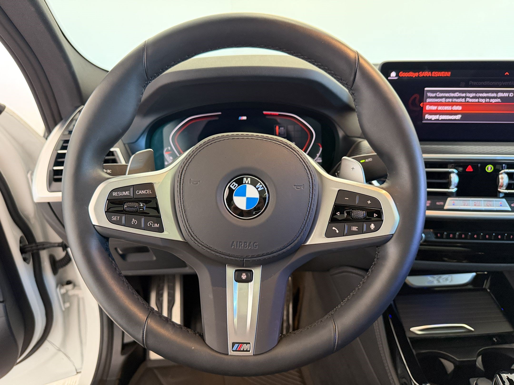 Certified 2023 BMW X4 xDrive30i w/ M Sport Package AWD/4WD image 11