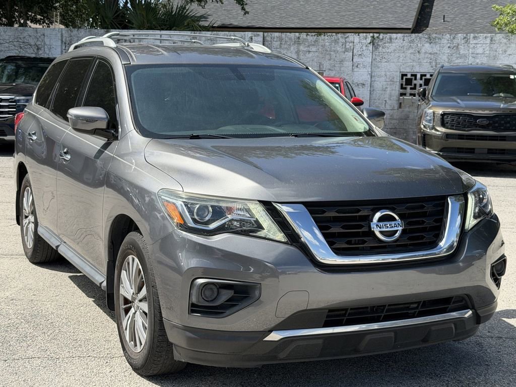 Used 2018 Nissan Pathfinder S