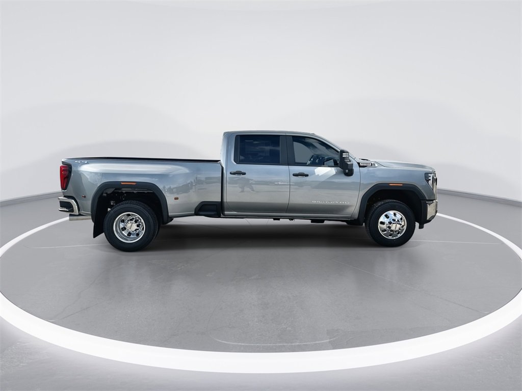 New 2026 GMC Sierra 3500 Pro w/ 1SA Pro Safety Plus Package image 9