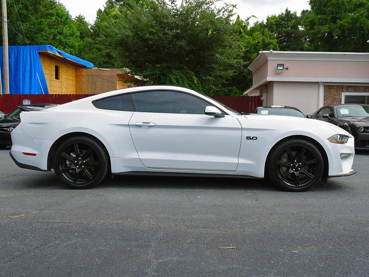 Used 2020 Ford Mustang GT Premium w/ Equipment Group 401A RWD image 11