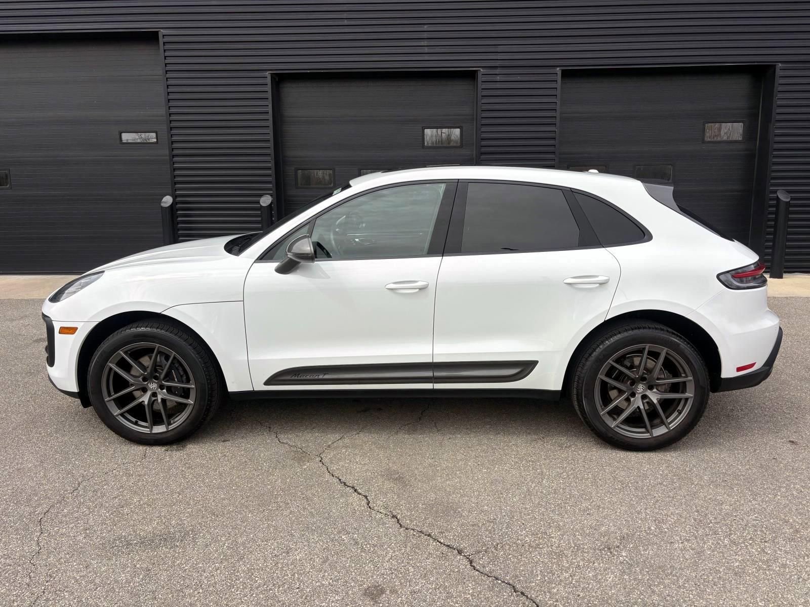 Used 2025 Porsche Macan Turbo image 7