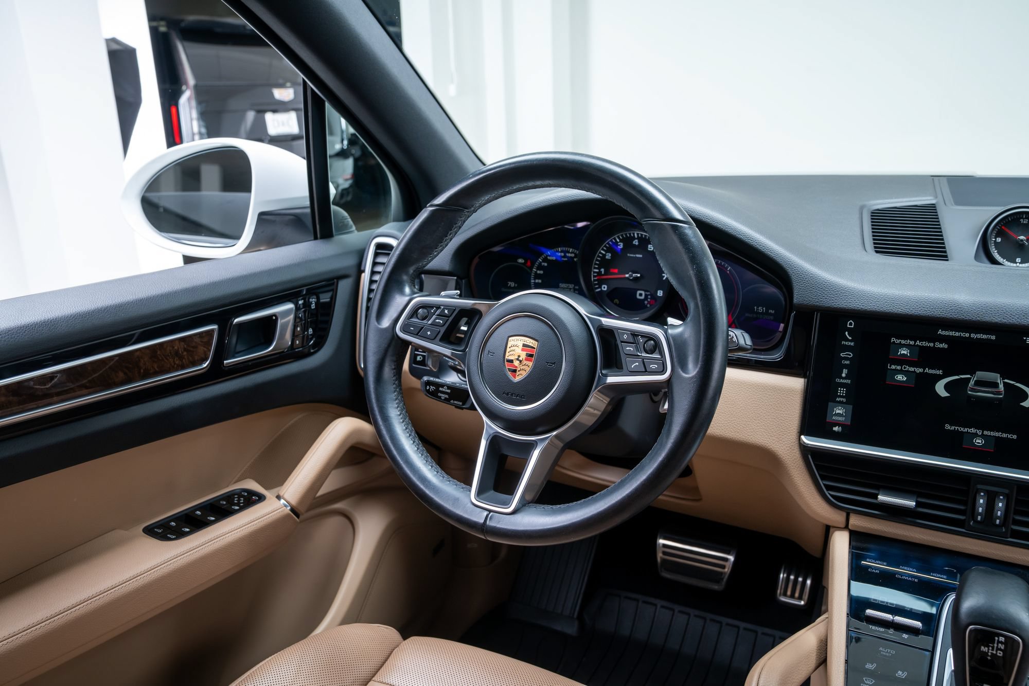 Used 2019 Porsche Cayenne S AWD/4WD image 10