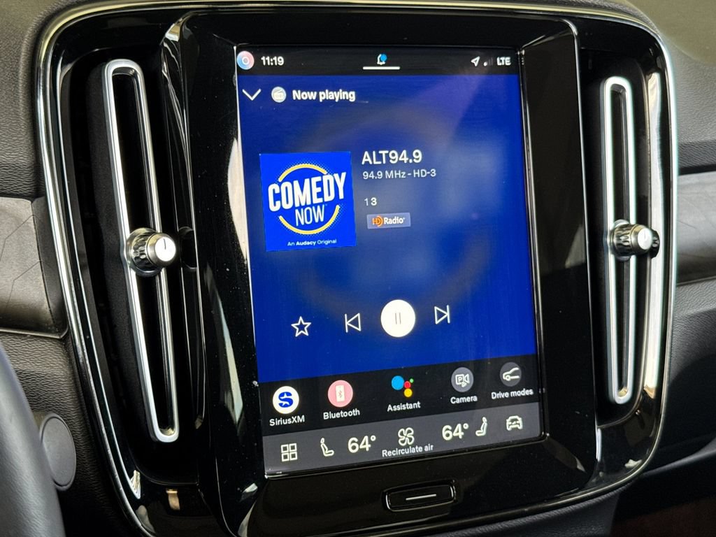 Certified 2023 Volvo C40 Recharge Core AWD/4WD image 17