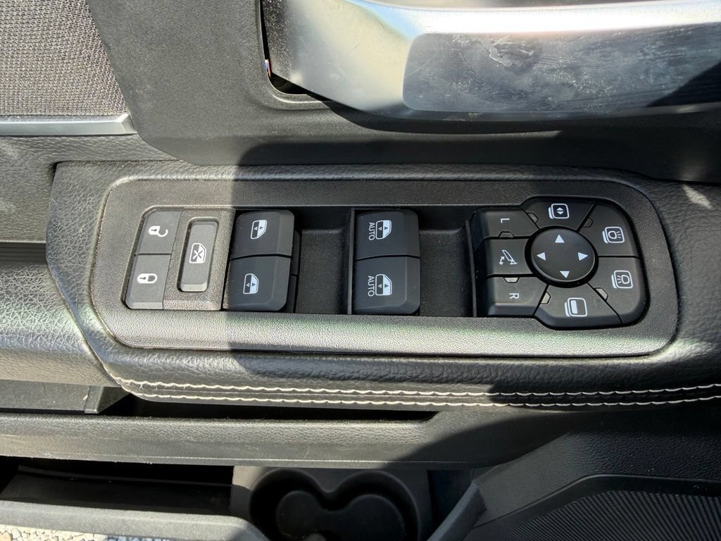 Used 2026 RAM 2500 Big Horn AWD/4WD image 13