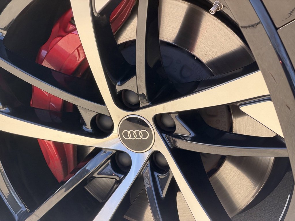 Used 2024 Audi SQ7 Premium Plus w/ S Sport Package image 16