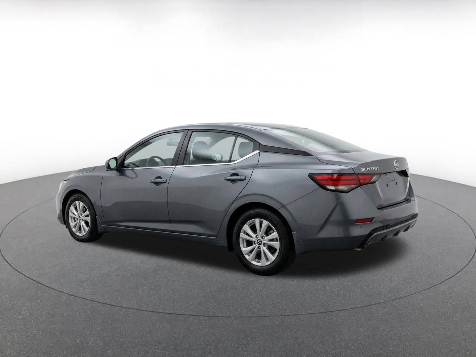 Used 2025 Nissan Sentra S FWD image 6