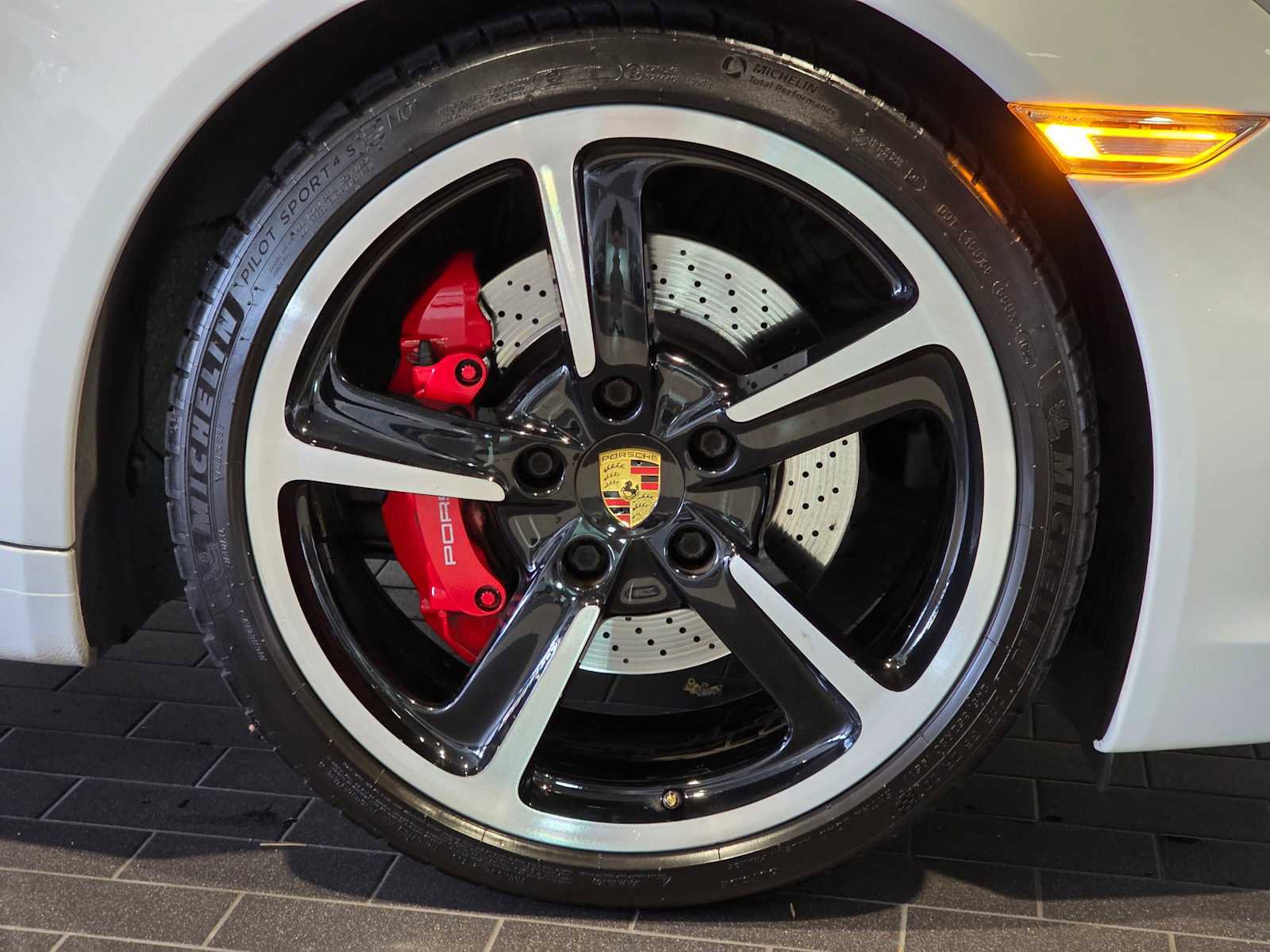 Used 2012 Porsche 911 Carrera S image 11