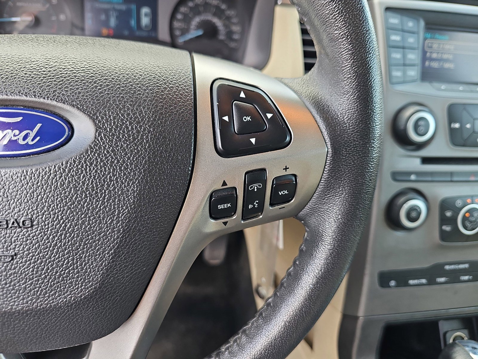 Used 2018 Ford Flex SE FWD image 18