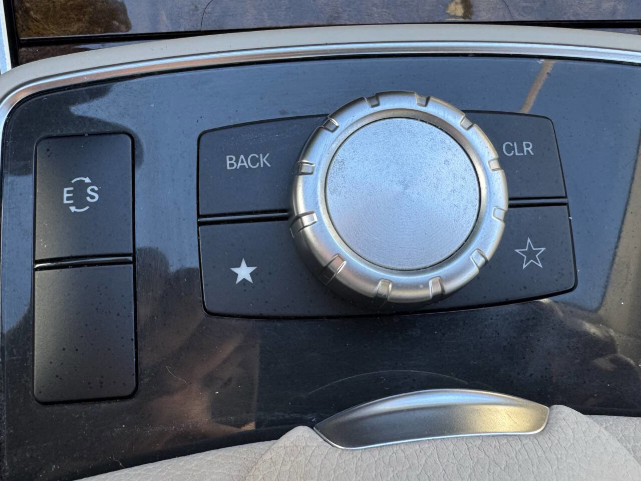 Used 2015 Mercedes-Benz E 400 Coupe w/ Premium 1 Package image 21