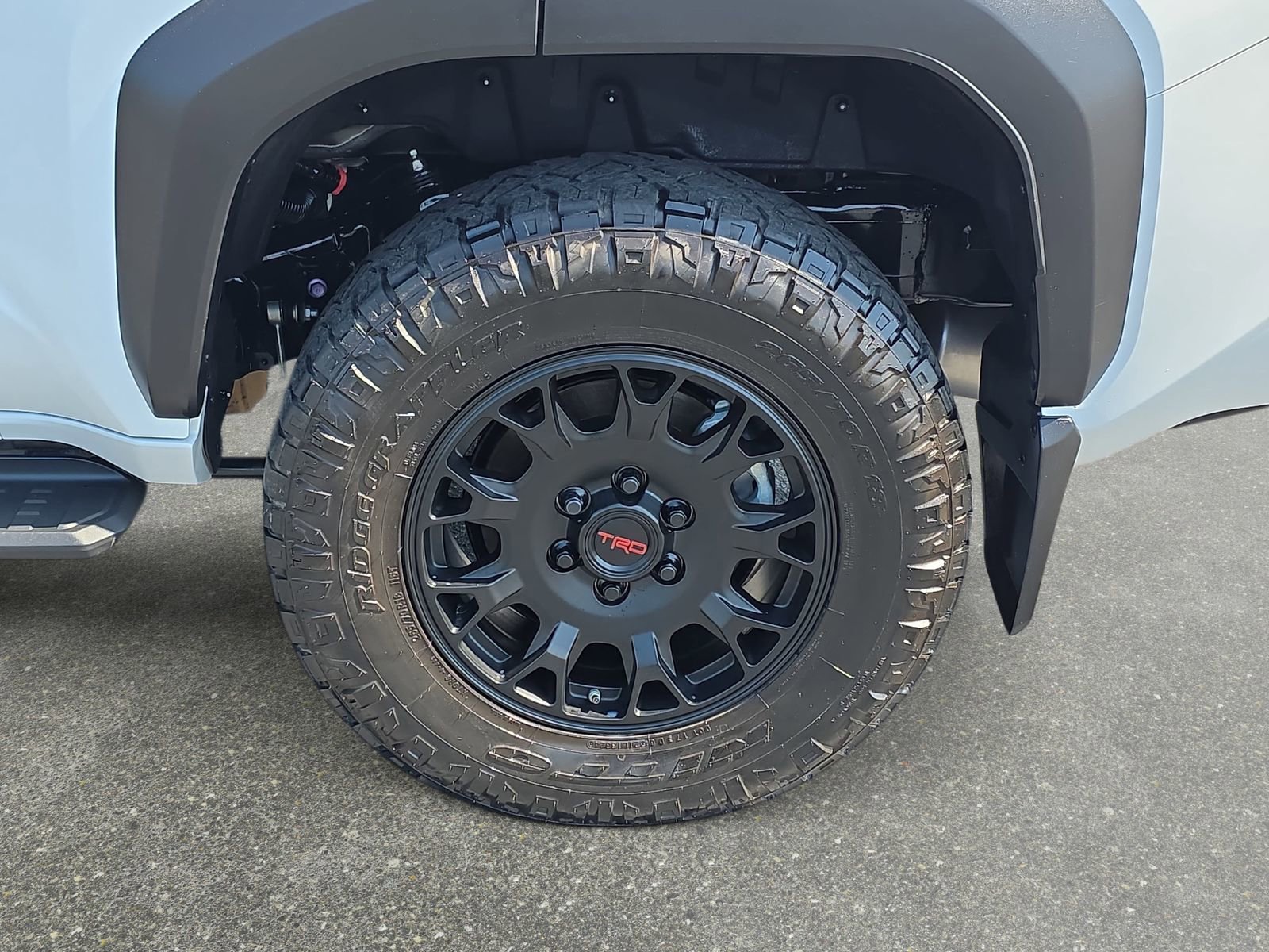Used 2025 Toyota 4Runner TRD Off-Road Premium AWD/4WD image 32