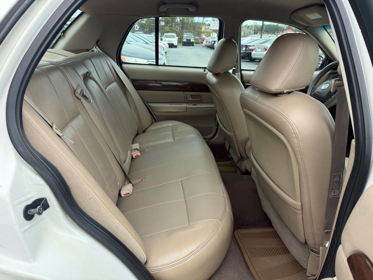 Used 2003 Mercury Grand Marquis GS image 12