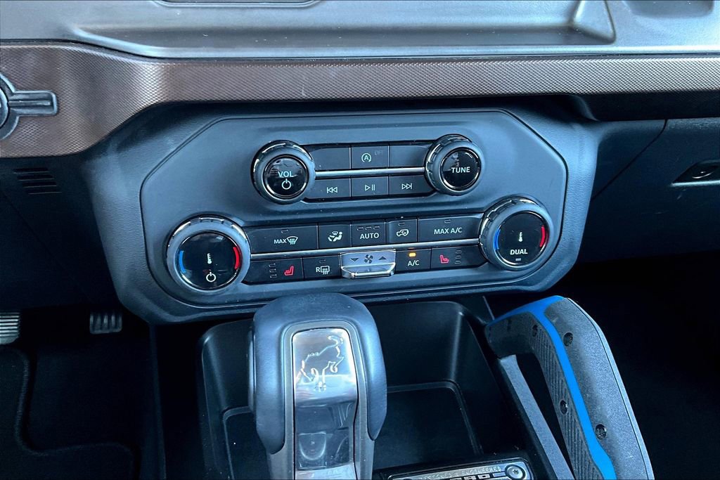 Used 2022 Ford Bronco Outer Banks AWD/4WD image 24