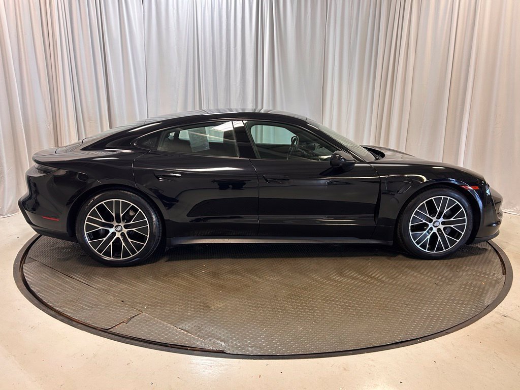 Certified 2024 Porsche Taycan RWD image 28