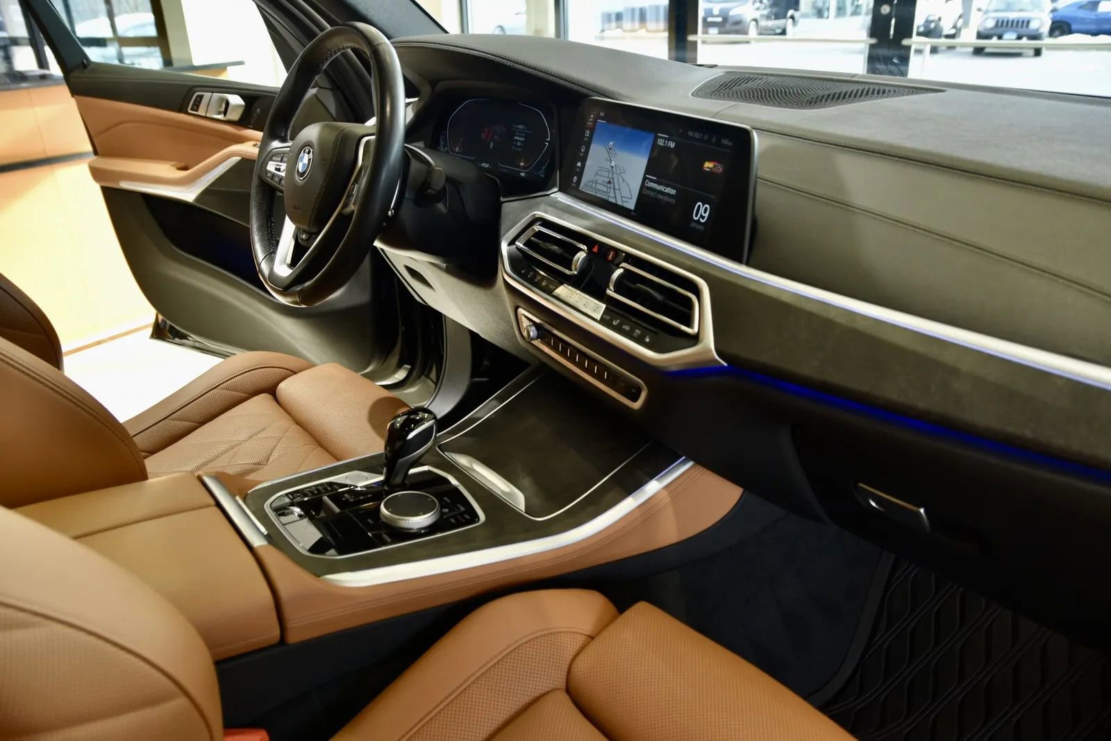 Used 2023 BMW X5 xDrive40i w/ Premium Package image 24