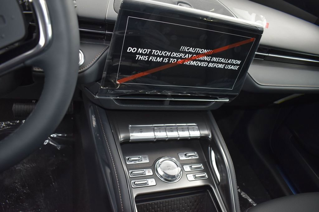 New 2026 Lincoln Nautilus Premier AWD/4WD image 12