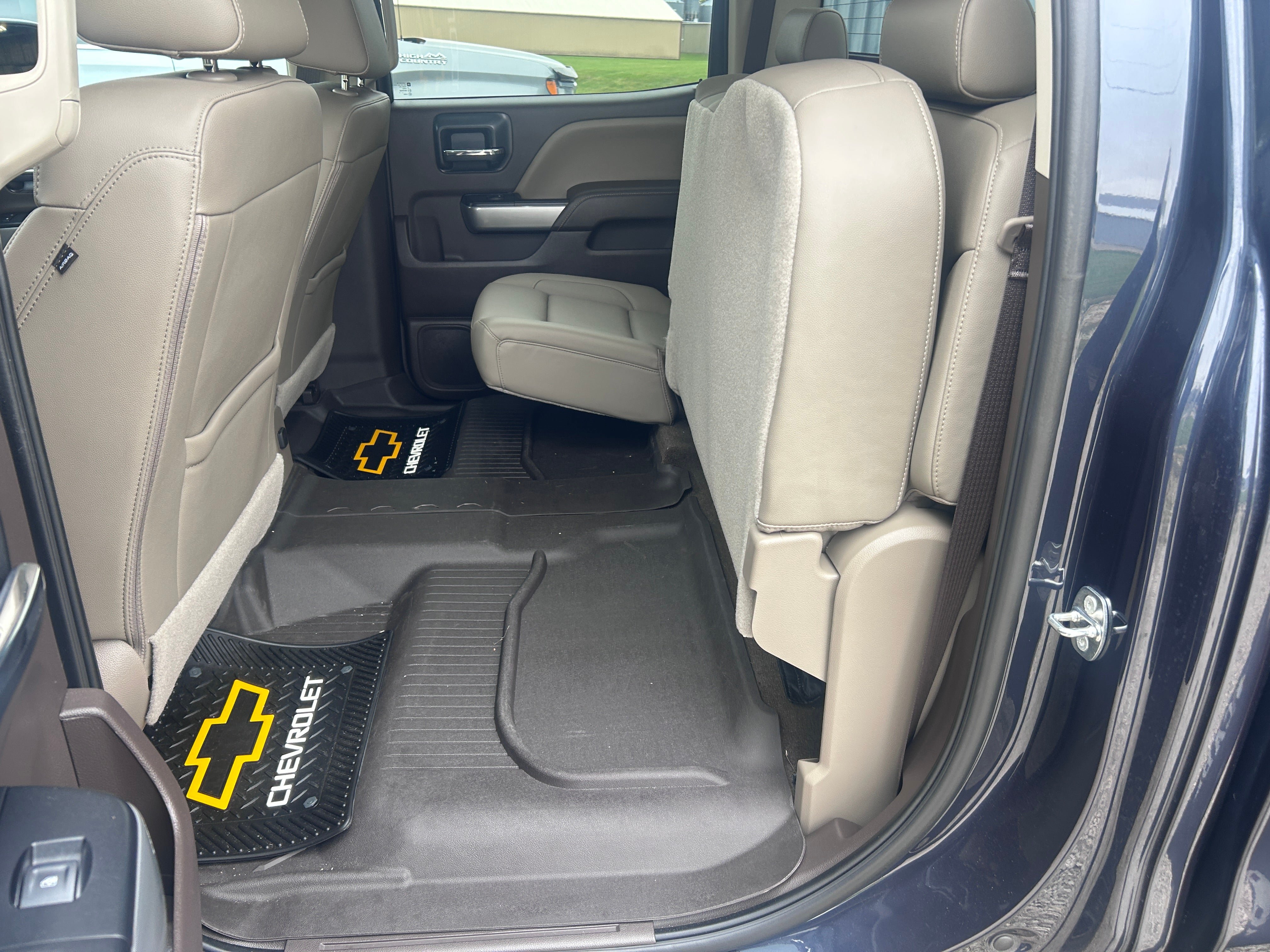 Used 2018 Chevrolet Silverado 1500 LTZ Z71 w/ Centennial Edition AWD/4WD image 34