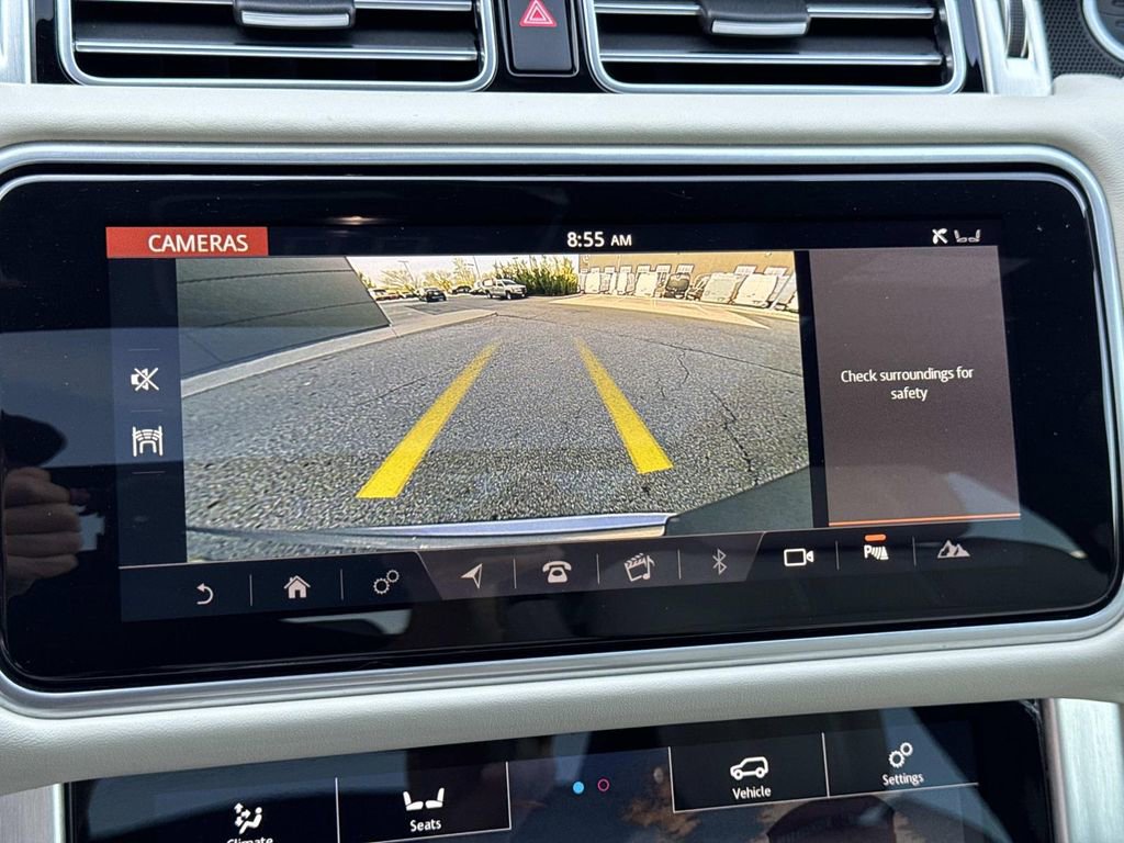 Used 2020 Land Rover Range Rover HSE AWD/4WD image 25