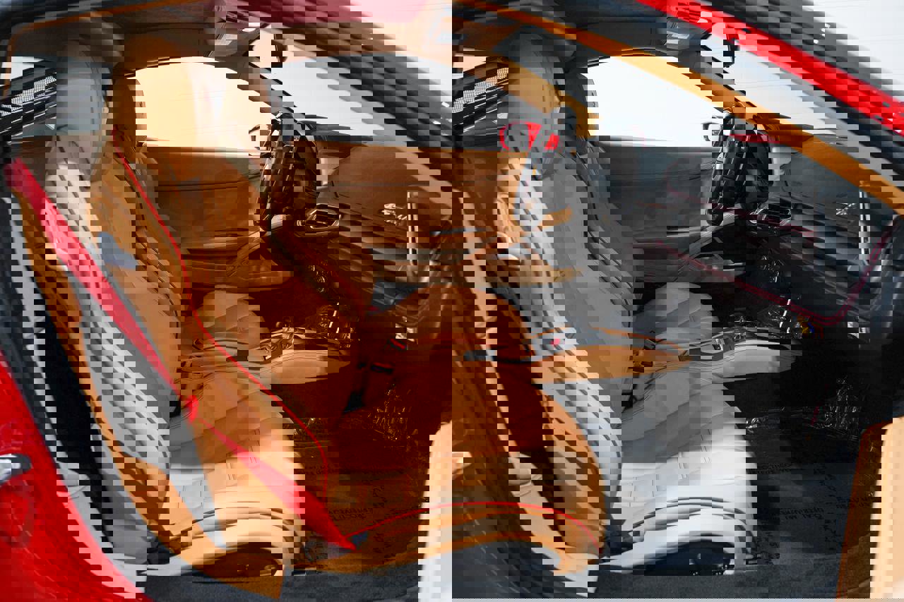 Used 2015 Ferrari 458 Italia Coupe image 16