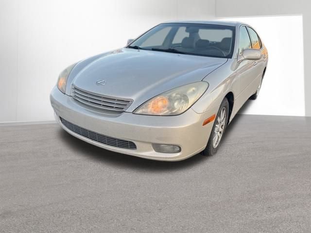 Used 2004 Lexus ES 330 image 2