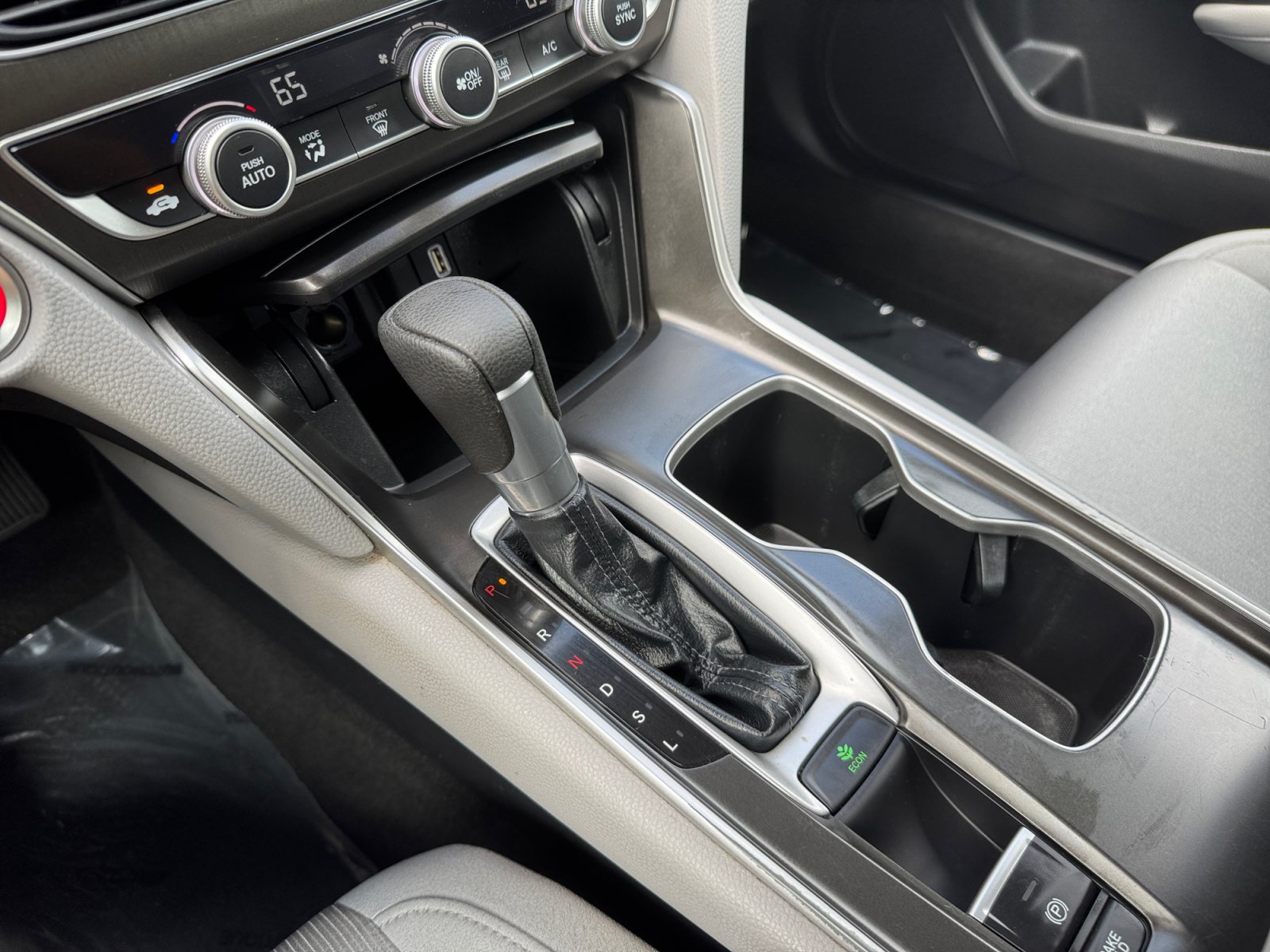 Used 2018 Honda Accord LX image 20