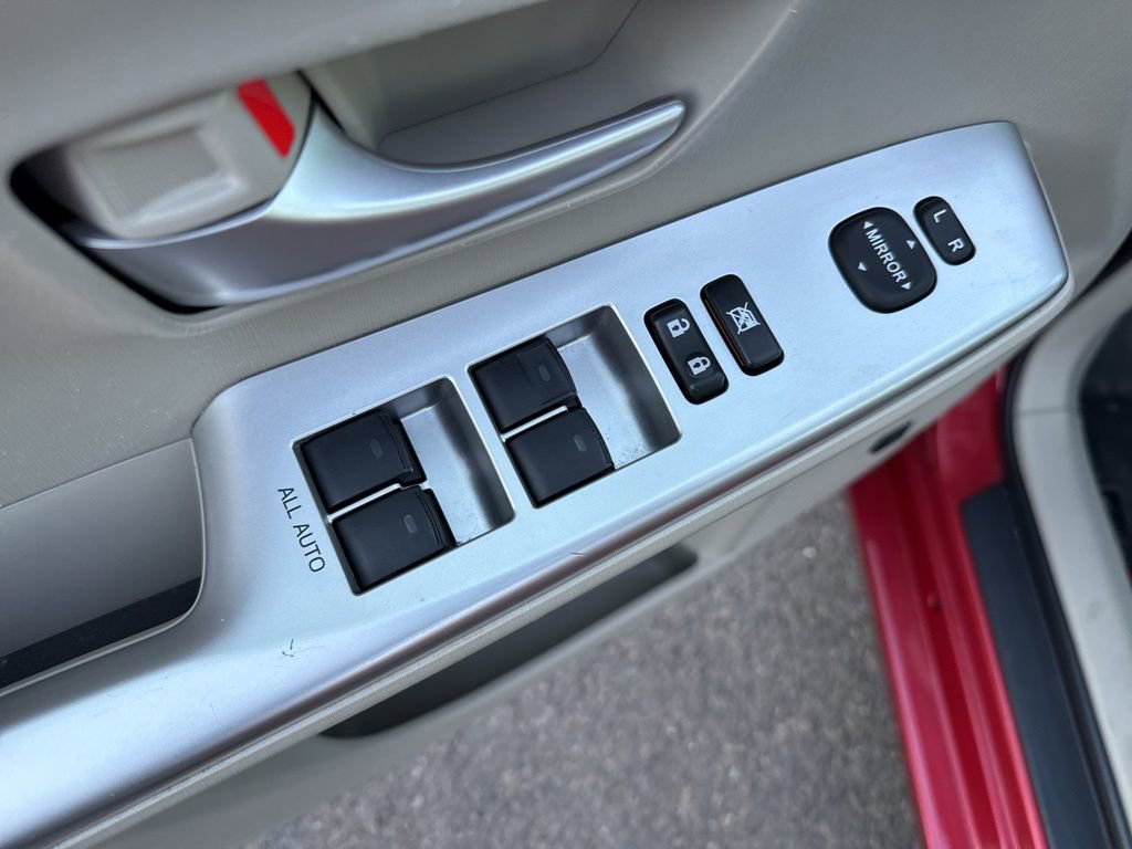 Used 2012 Toyota Prius V Two image 14