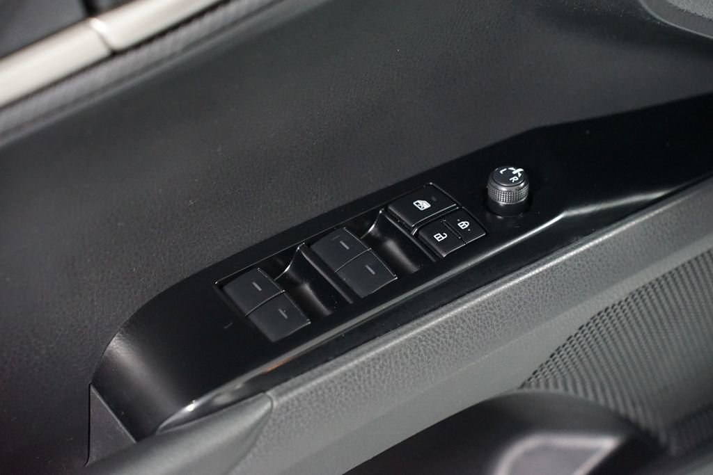 Certified 2025 Toyota Camry SE image 32