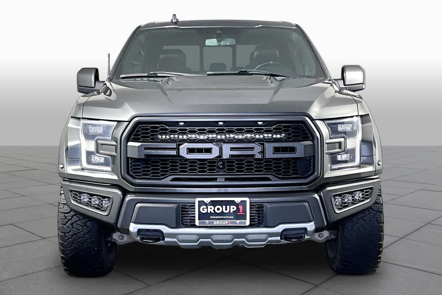 Used 2019 Ford F150 Raptor w/ Equipment Group 802A Luxury AWD/4WD image 4