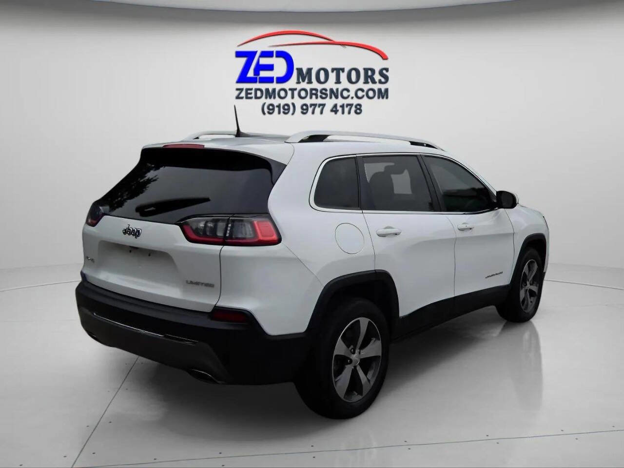 Used 2020 Jeep Cherokee Limited w/ Technology Group image 5