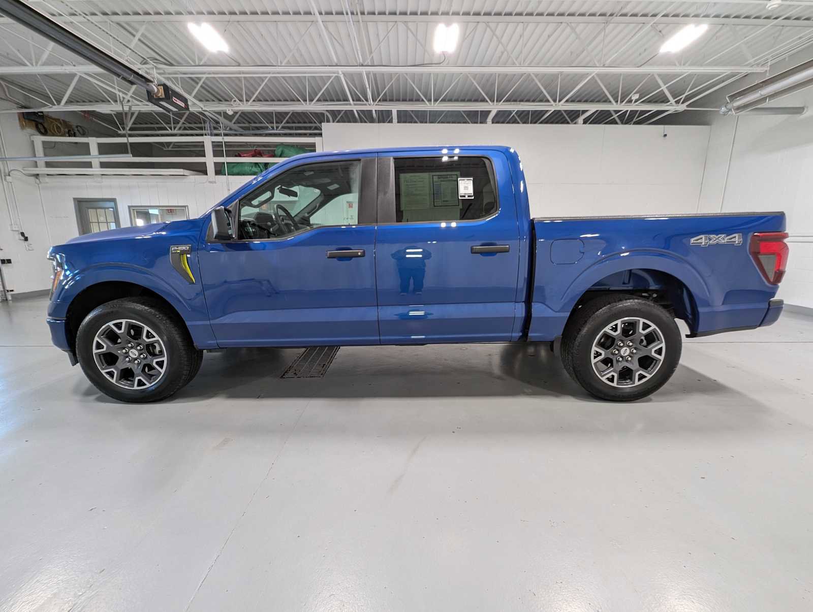 Used 2024 Ford F150 STX w/ Mobile Office Package image 10