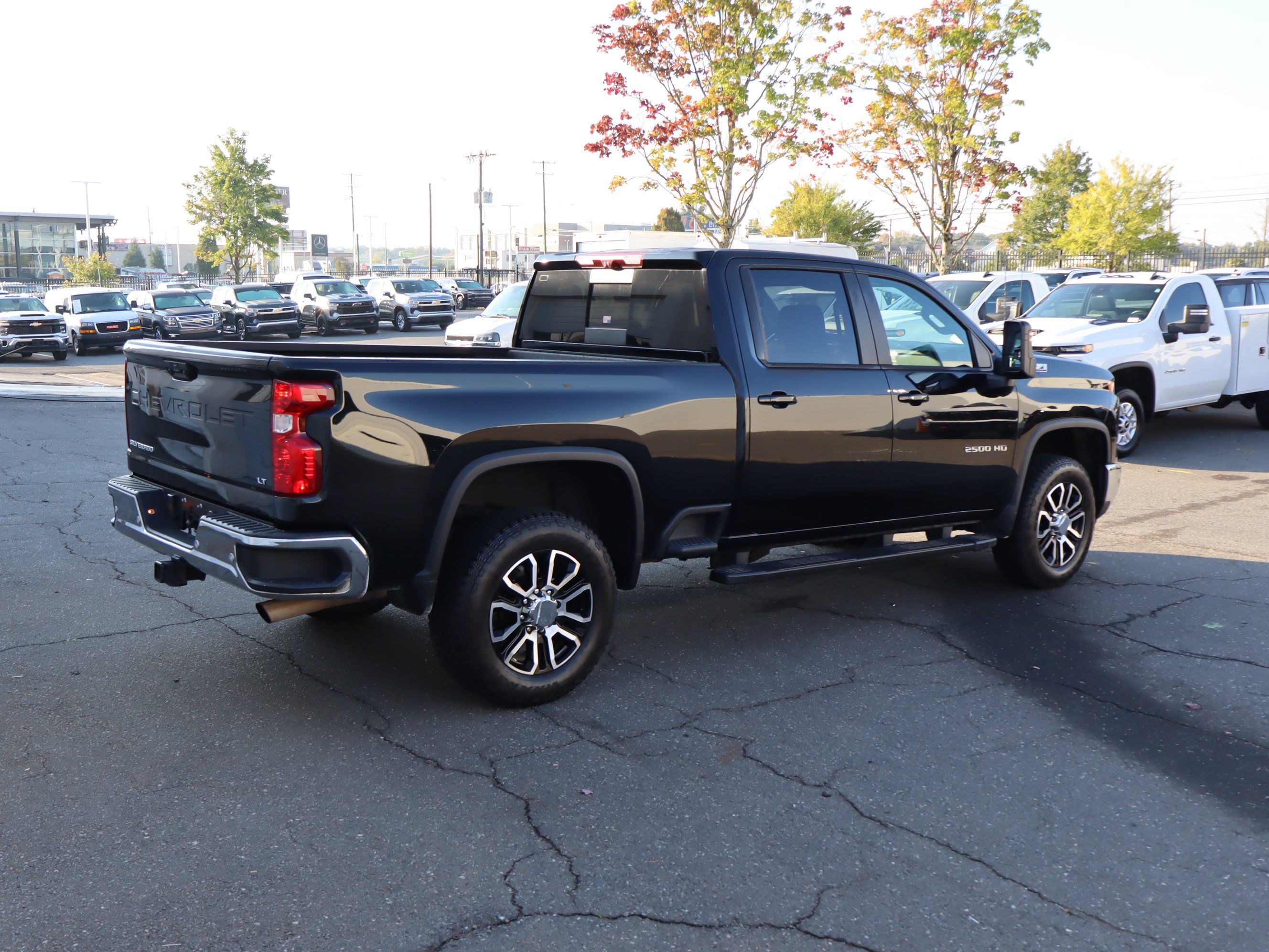 Used 2024 Chevrolet Silverado 2500 LT w/ All Star Edition AWD/4WD image 10