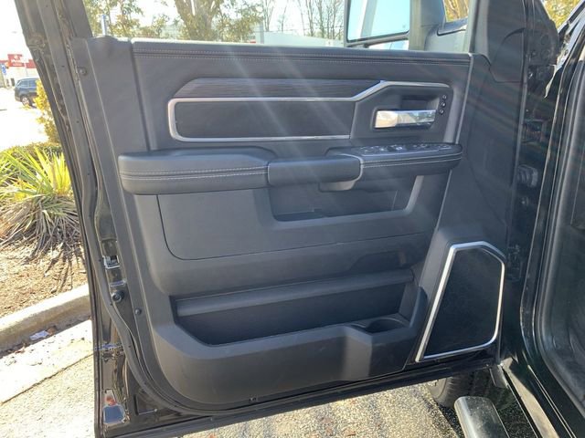 Used 2024 RAM 2500 Laramie w/ Night Edition image 17