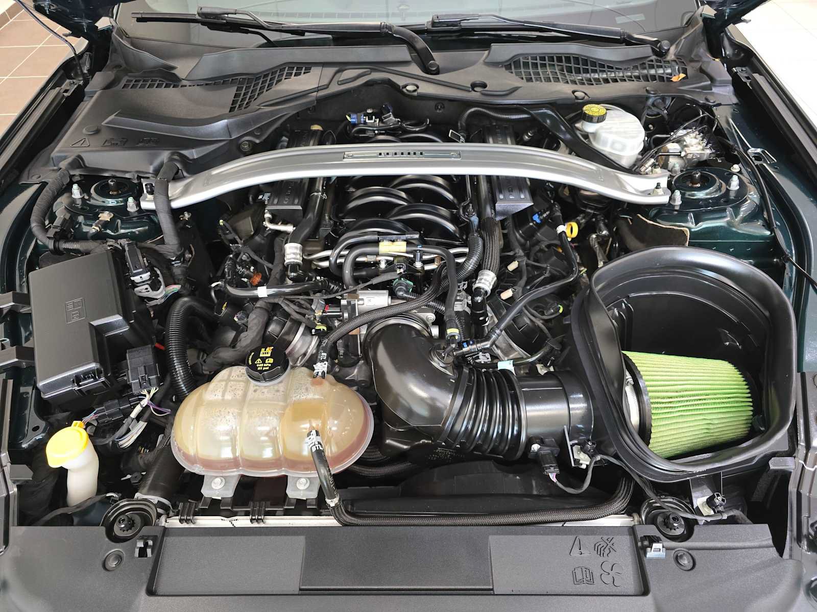 Used 2019 Ford Mustang Bullitt w/ Bullitt Electronics Package RWD image 9