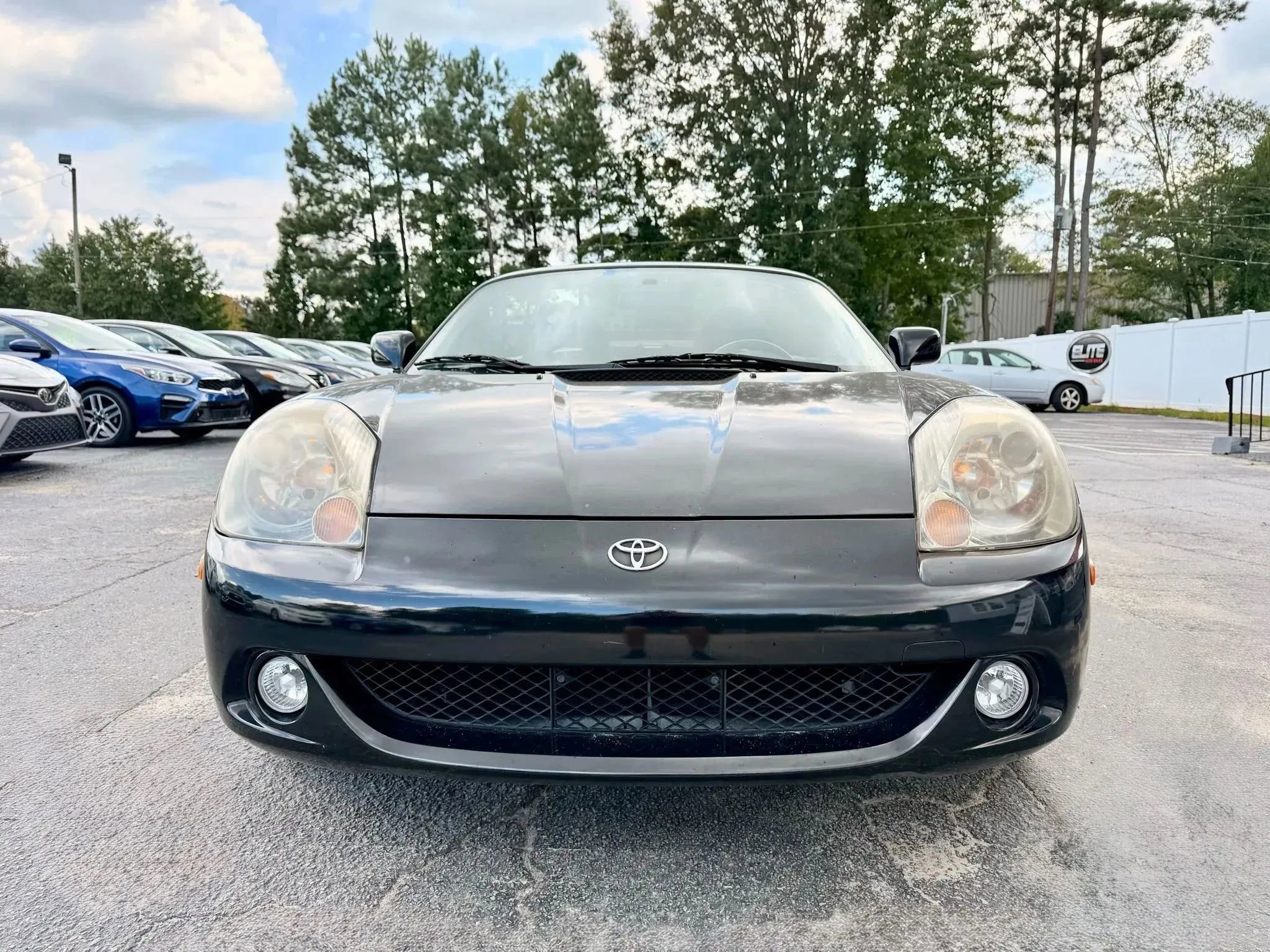 Used 2003 Toyota MR2 image 25