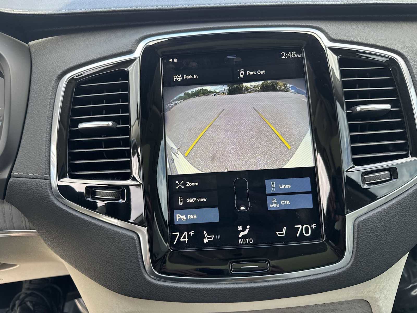 Used 2022 Volvo XC90 T8 Inscription image 28