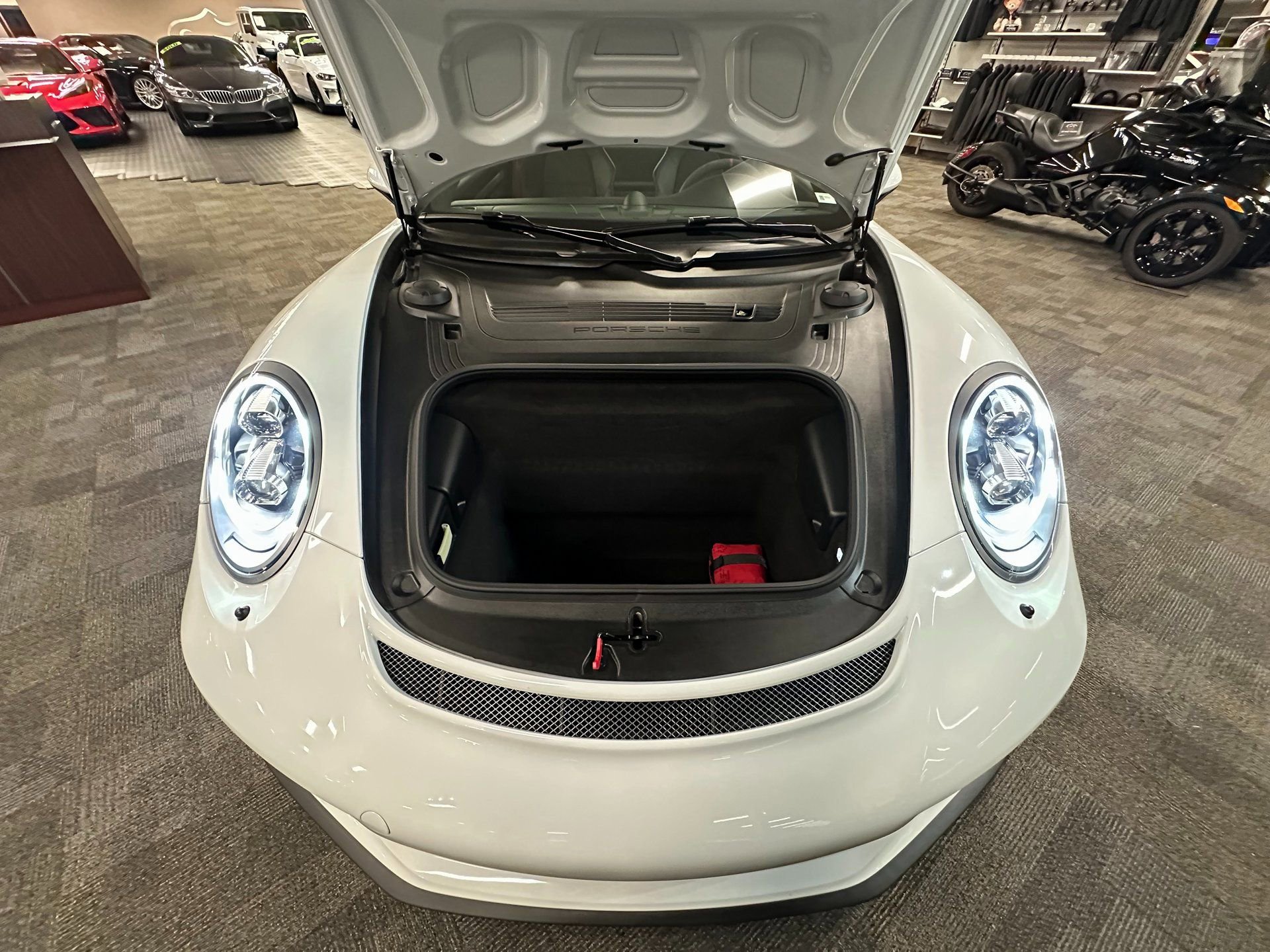 Used 2018 Porsche 911 GT3 image 43